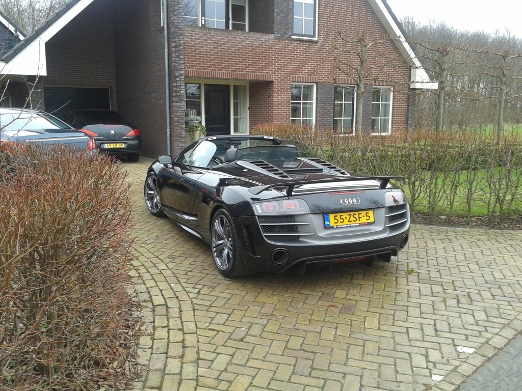 493404R8GT811.jpg
