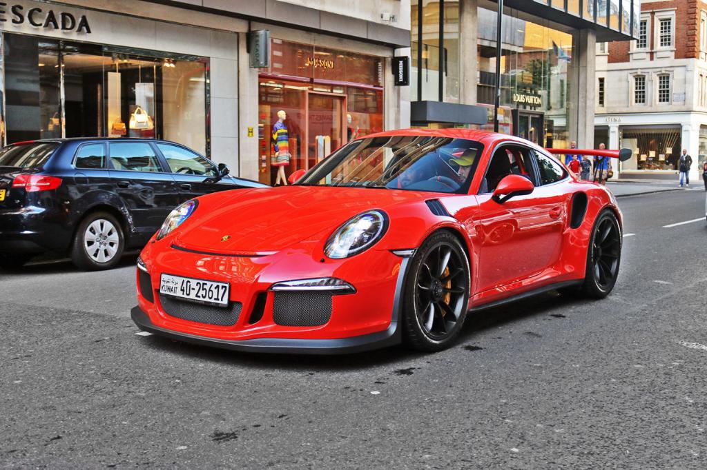 4942080683PORSCHE991GT3RS.jpg