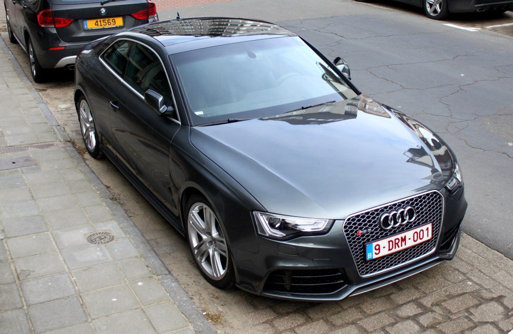 494443AUDIRS5753.jpg
