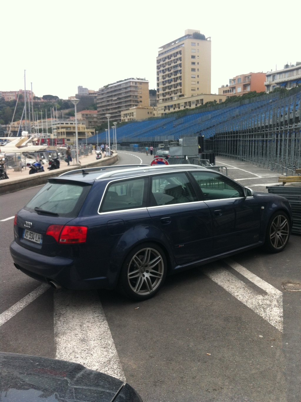 494797AUDIRS4827.jpg