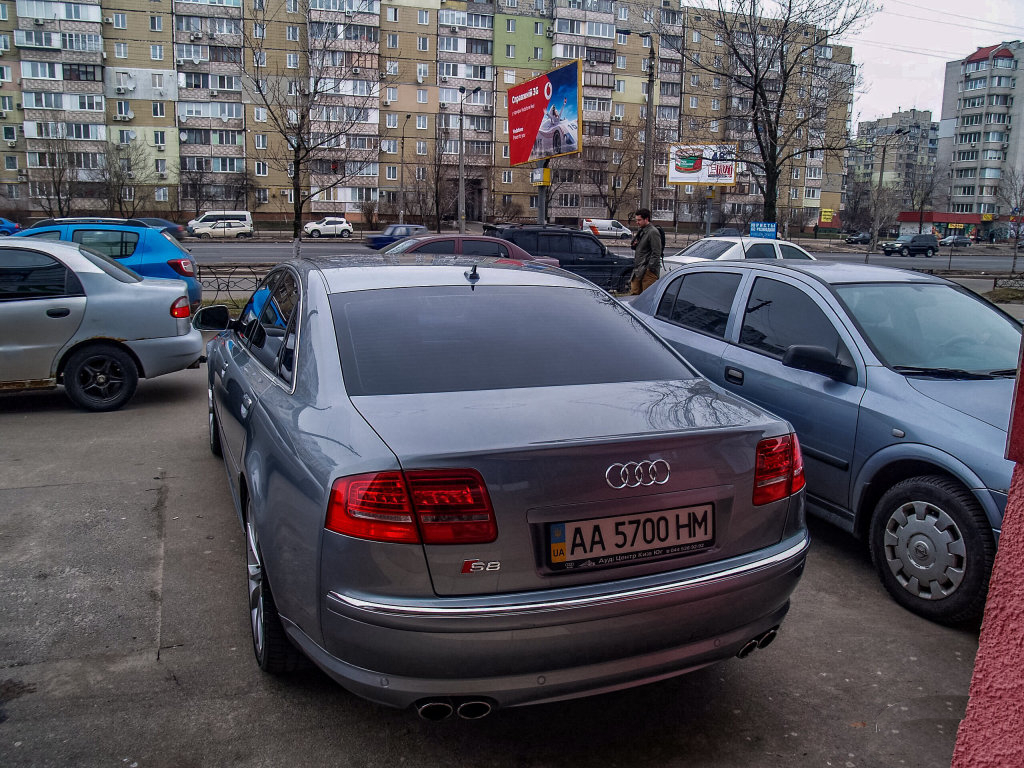 4952261774S8D3.jpg
