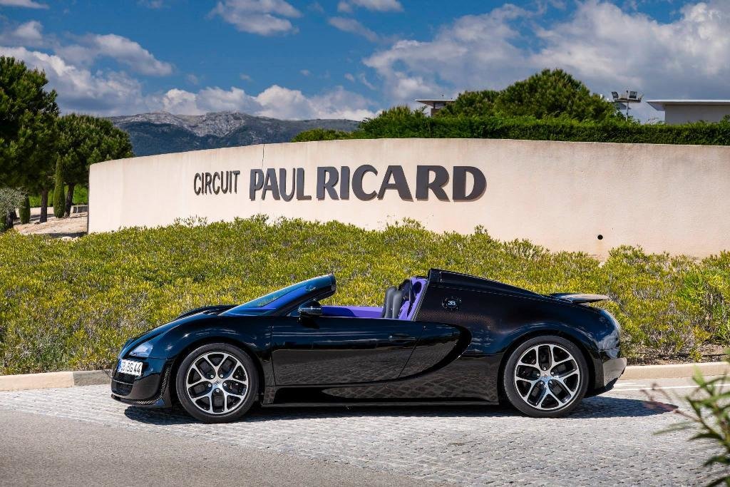 496909BUGATTIVEYRONGRANDSPORT273.jpg
