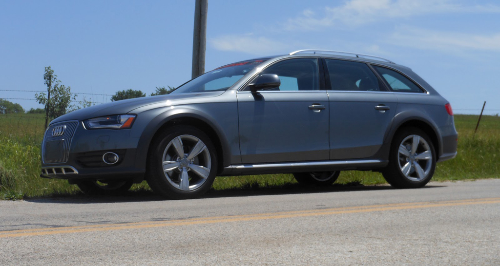 499053419AUDIA4ALLROAD.jpg
