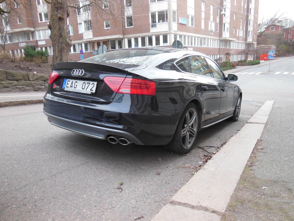 500256253S5SPORTBACK.jpg