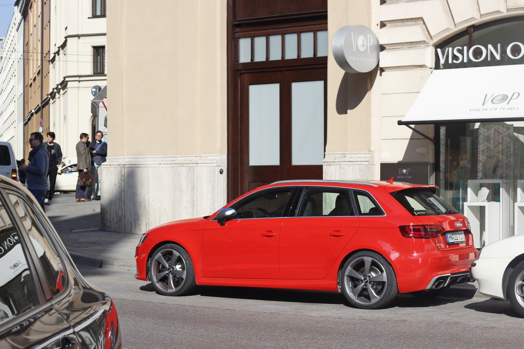 500523RS38V0032.jpg