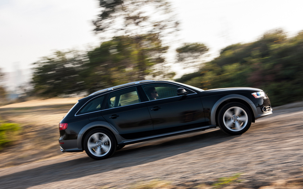 501017408AUDIA4ALLROAD.jpg