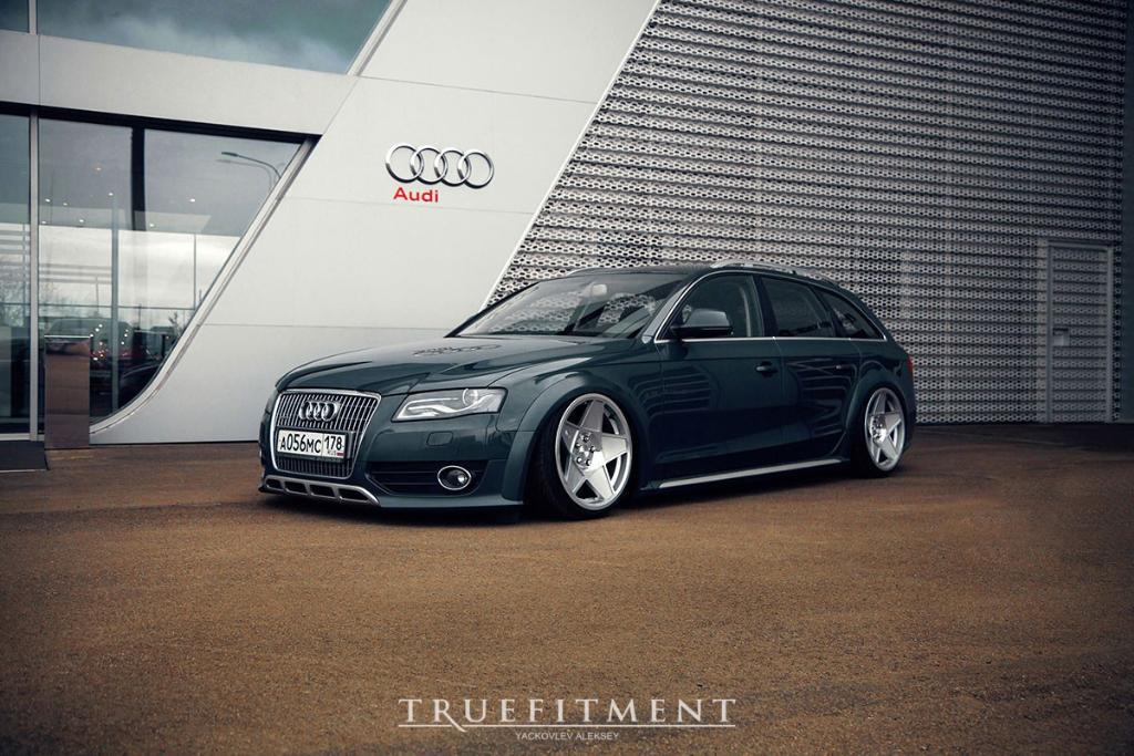 5053121204AUDIA4ALLROAD.jpg