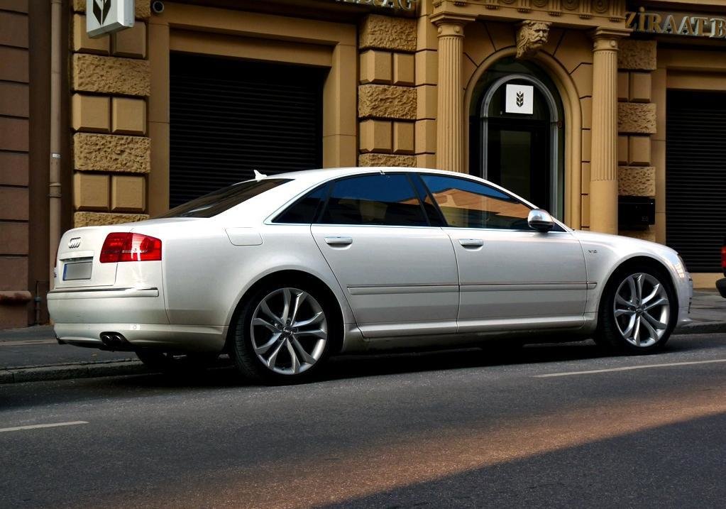 506434316S8ESQUIROU.jpg