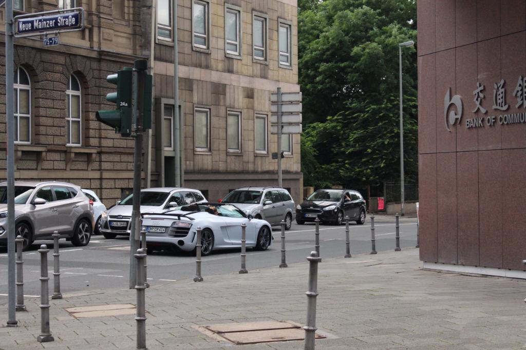 507532R8GT1815.jpg