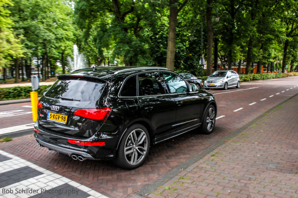 509066AUDISQ5831.jpg