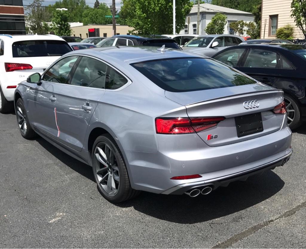 509632S5SPORTBACKB90244.jpg