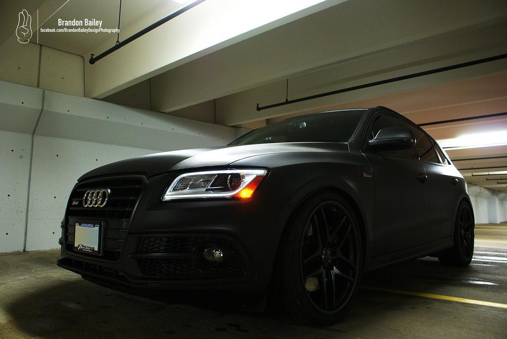 510075AUDISQ51429.jpg