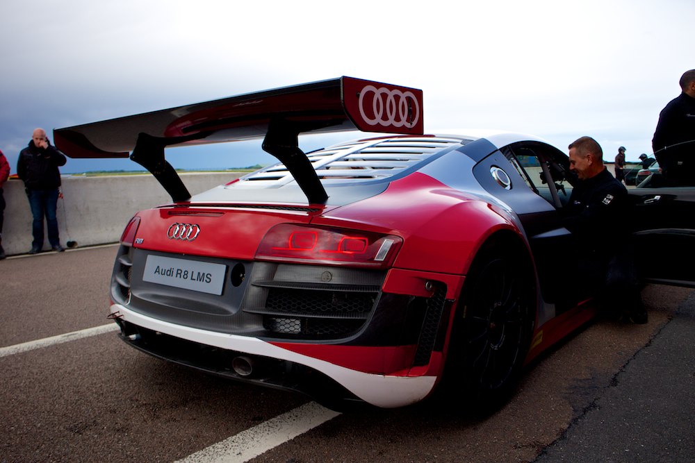 510481Audidriving0252090140.jpg