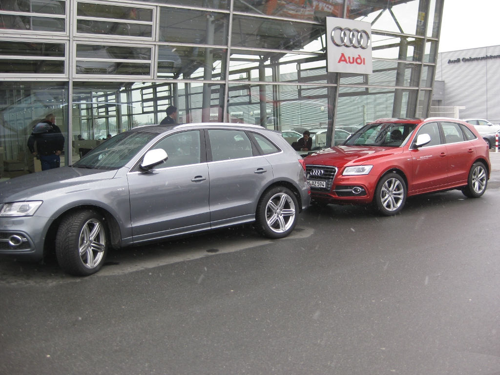 510603AUDISQ5233.jpg