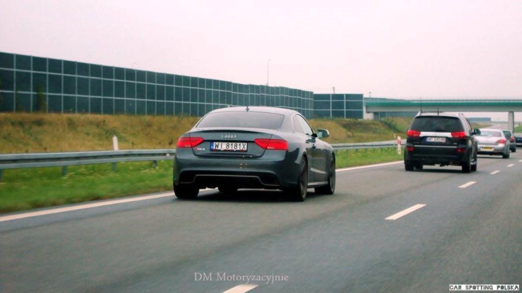 511459AUDIRS52695.jpg