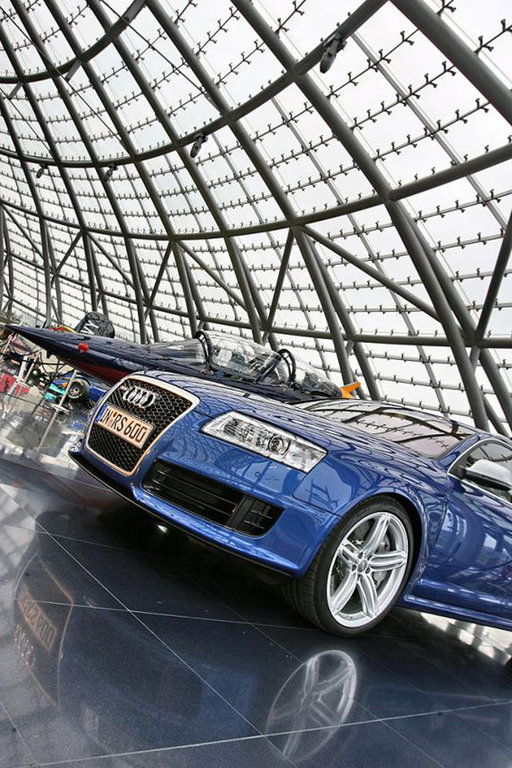 511662RS6ESQUIROU055.jpg