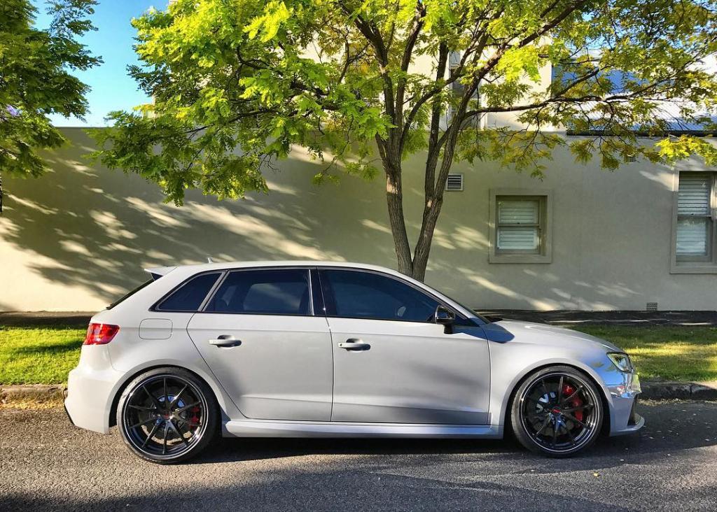 511667RS38V1668.jpg