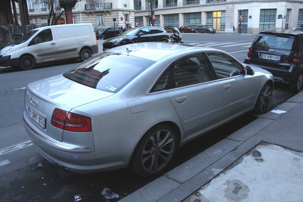 514382848S8D3.jpg