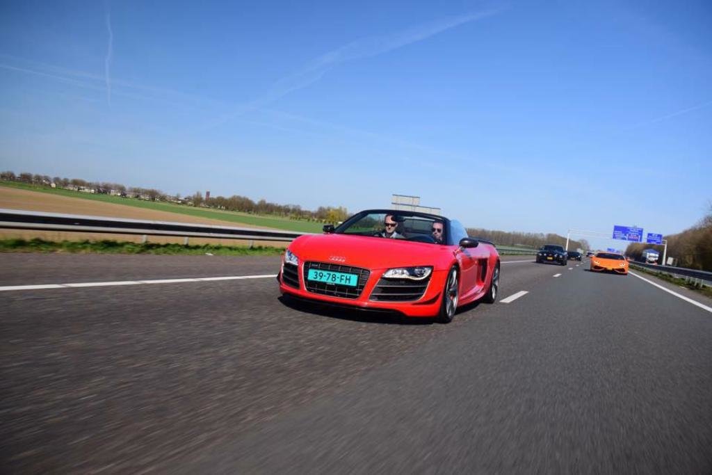 515421R8GT1460.jpg