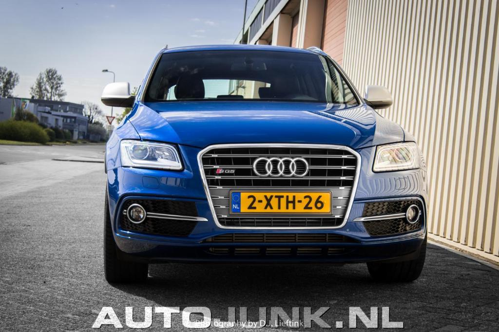515839AUDISQ51998.jpg