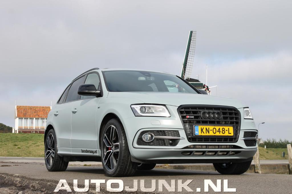 516125AUDISQ52171.jpg