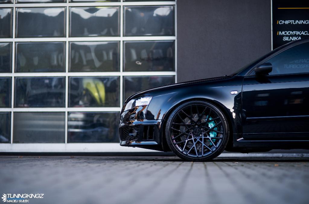 516900AUDIWHEELS1064D2RS4B7.jpg