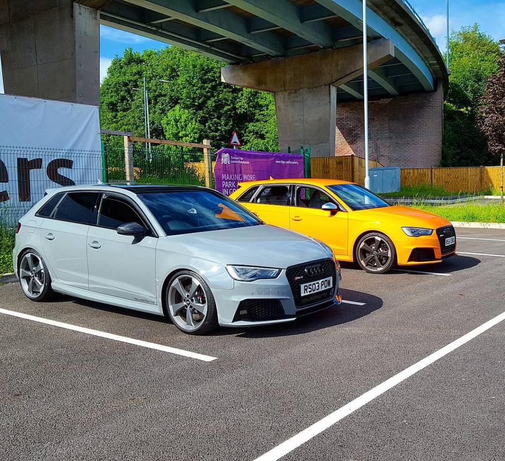 517021RS38V1581.jpg