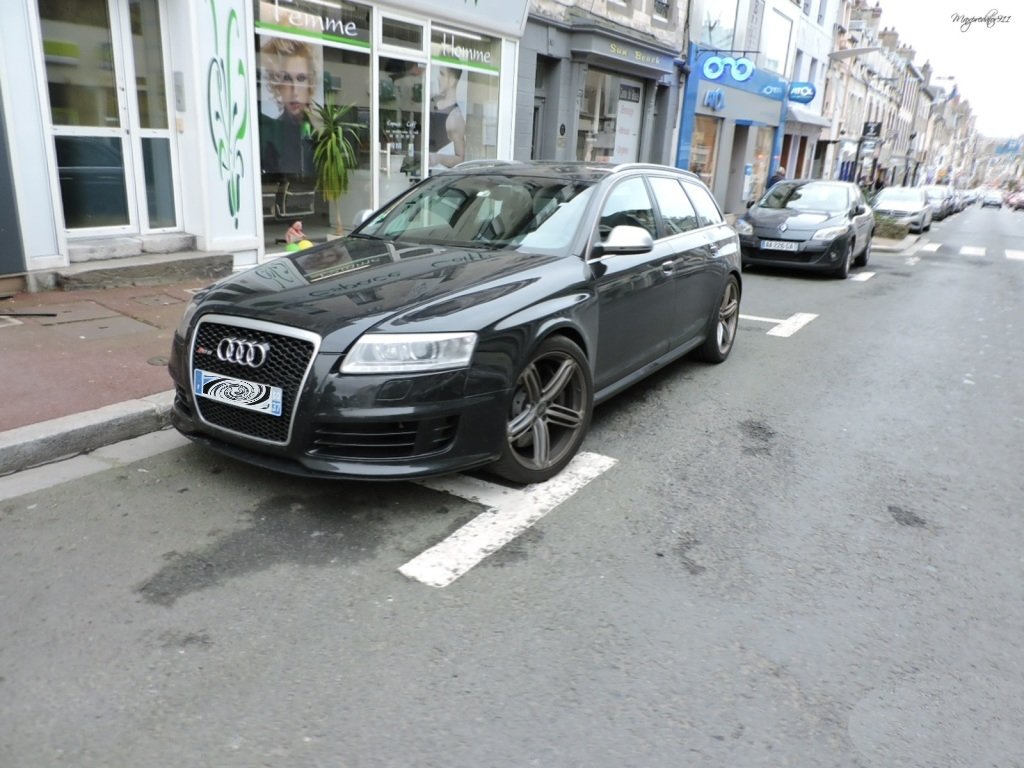 517052RS61421.jpg