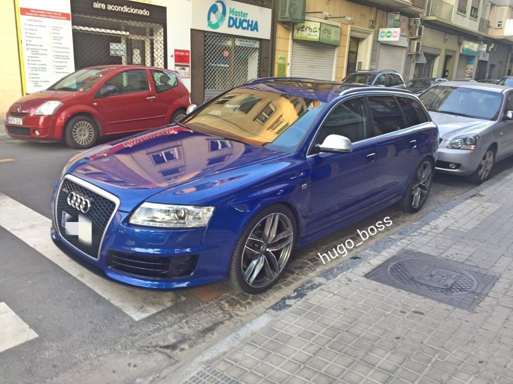 519181RS62288.jpg