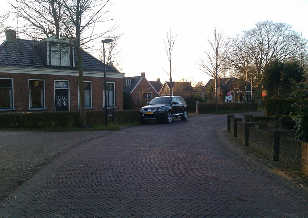 519477W12TOUAREG326ESQUIROU.jpg