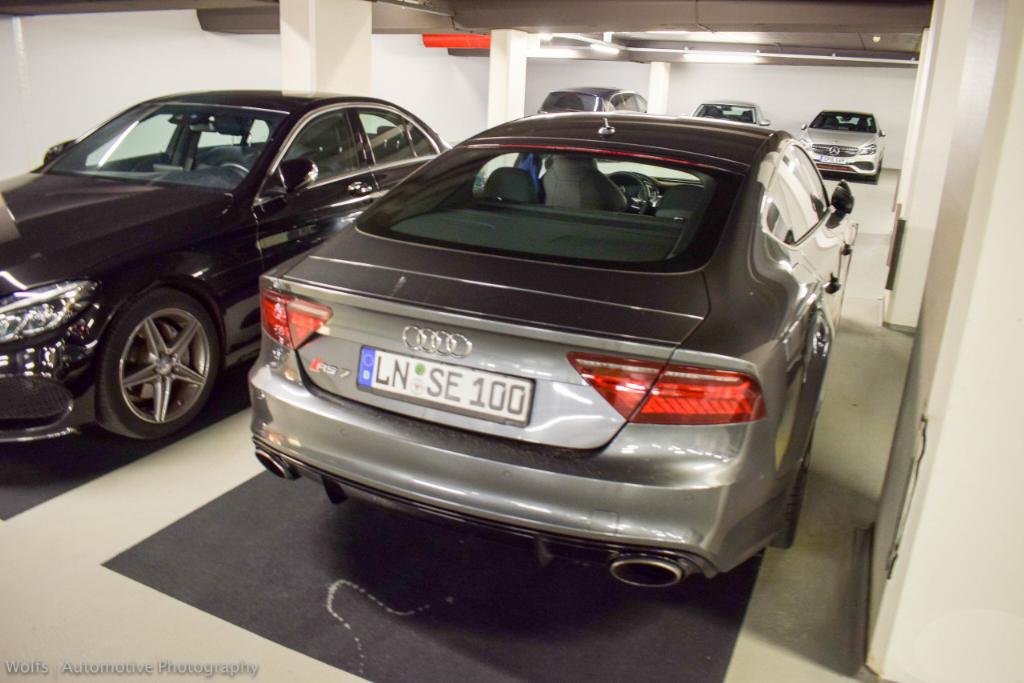520968RS73393.jpg