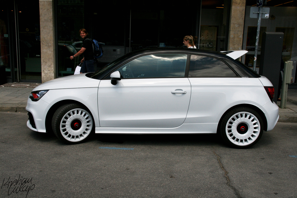 521632A1QUATTRO448.jpg
