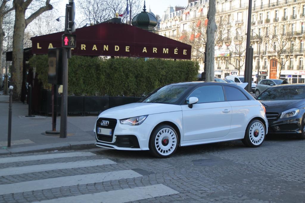 523722A1QUATTRO254.jpg