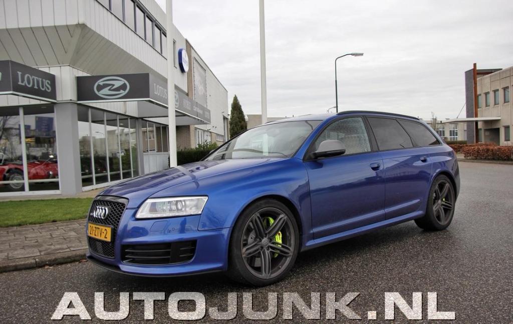524039RS62503.jpg
