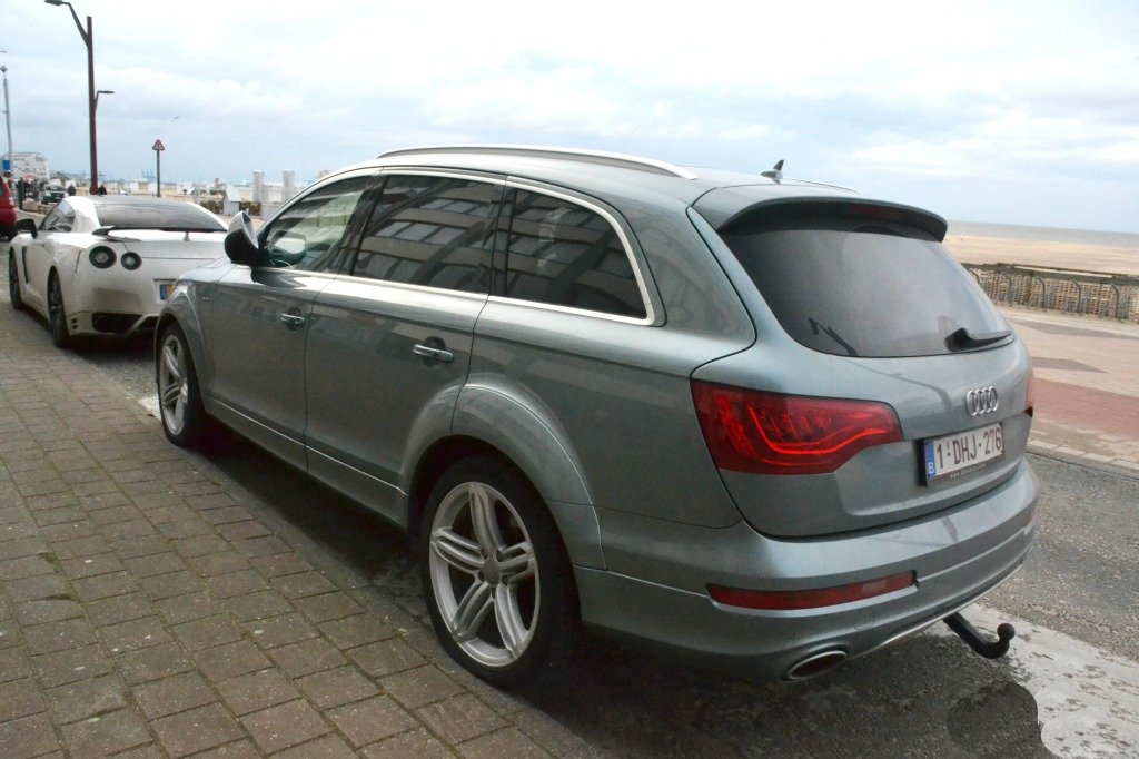 525062736Q7V12.jpg