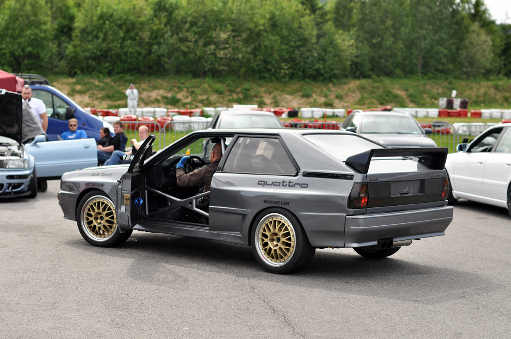 525542URQUATTRO020ESQUIROU.jpg