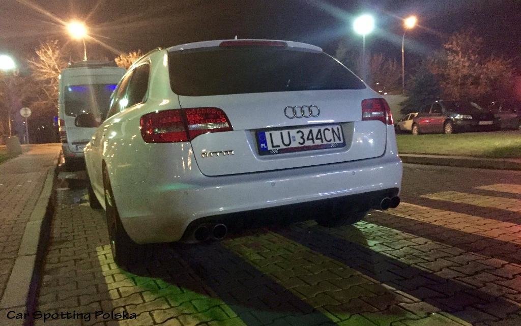 529612RS62005.jpg