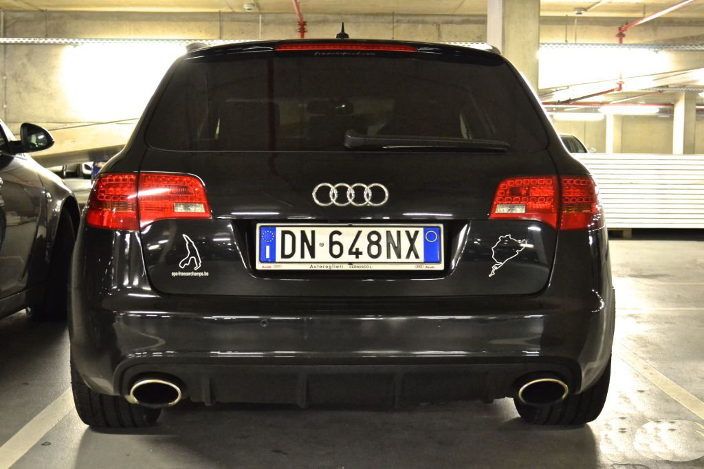 529681RS61266.jpg