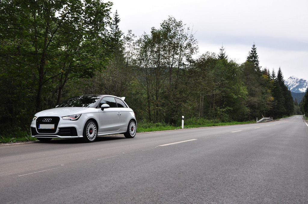 531717A1QUATTRO84.jpg