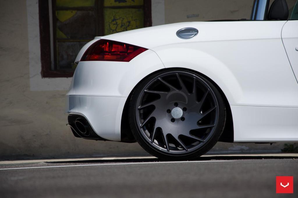 533746AUDIWHEELS0329BTTRS.jpg