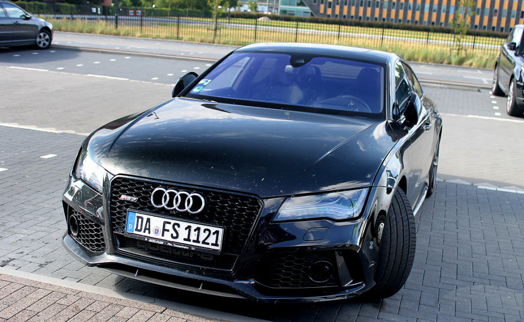 534855RS7734.jpg