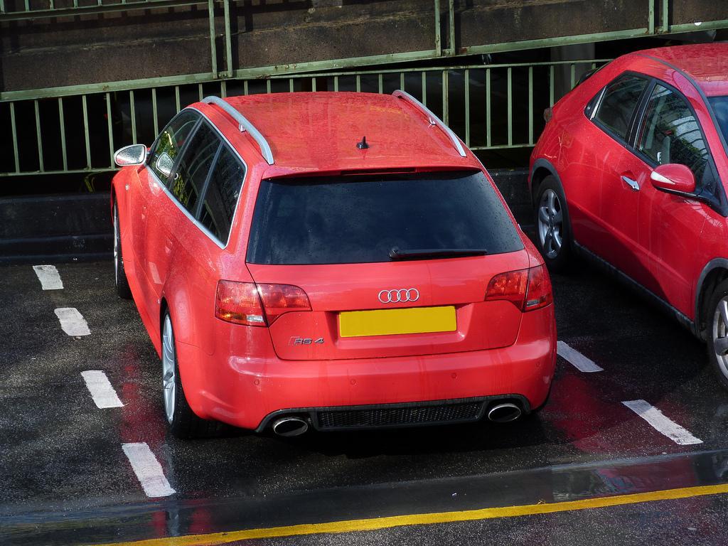 535288AUDIRS41150.jpg