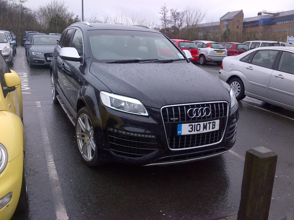 536177681Q7V12.jpg