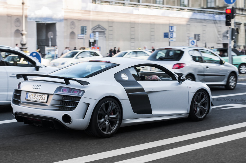 536799R8GT1141.jpg