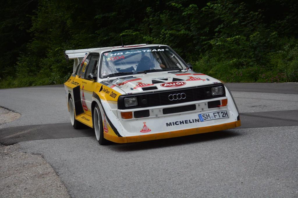 539673URQUATTRO1703.jpg