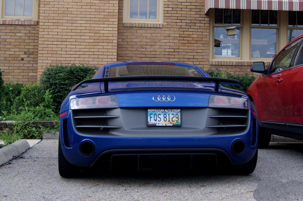 539779R8GT1066.jpg