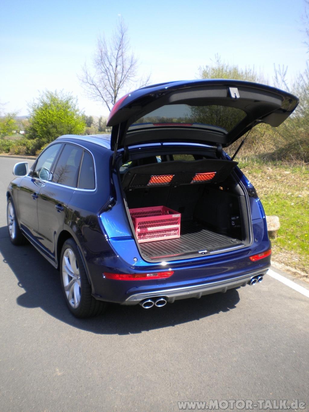 540160AUDISQ5287.jpg