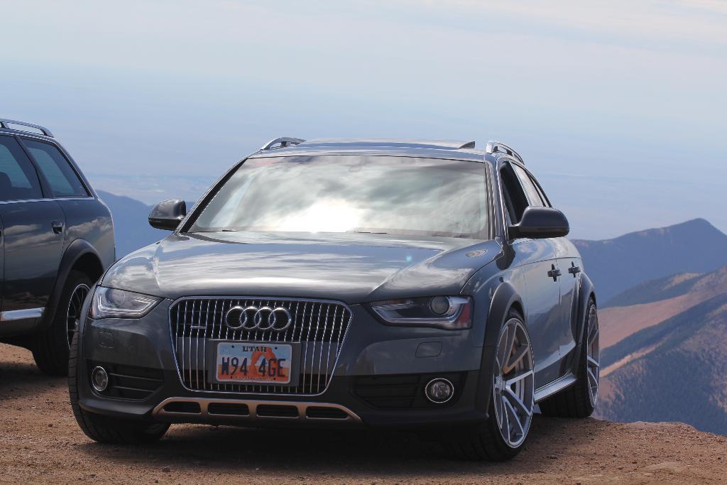 5435561831AUDIA4ALLROAD.jpg