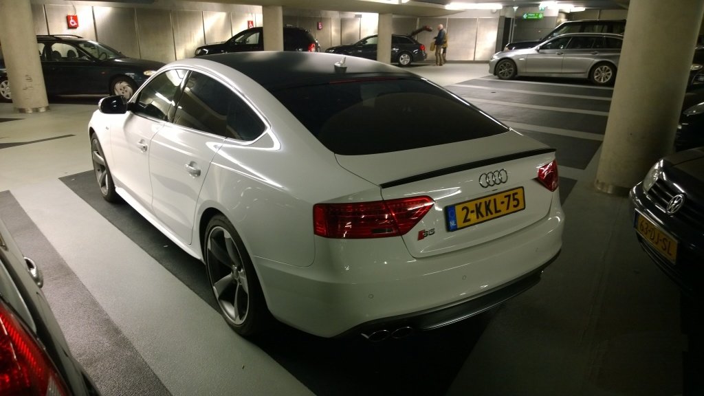 543721500S5SPORTBACK.jpg