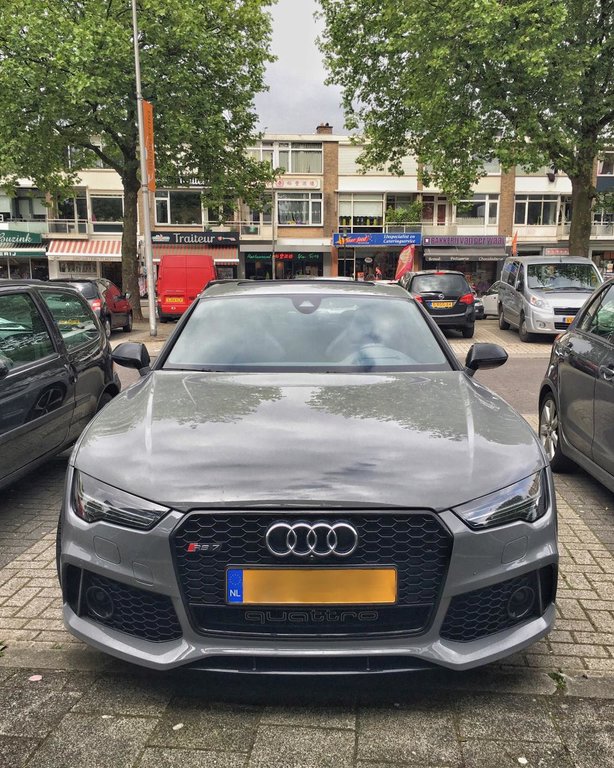 544700RS72181.jpg